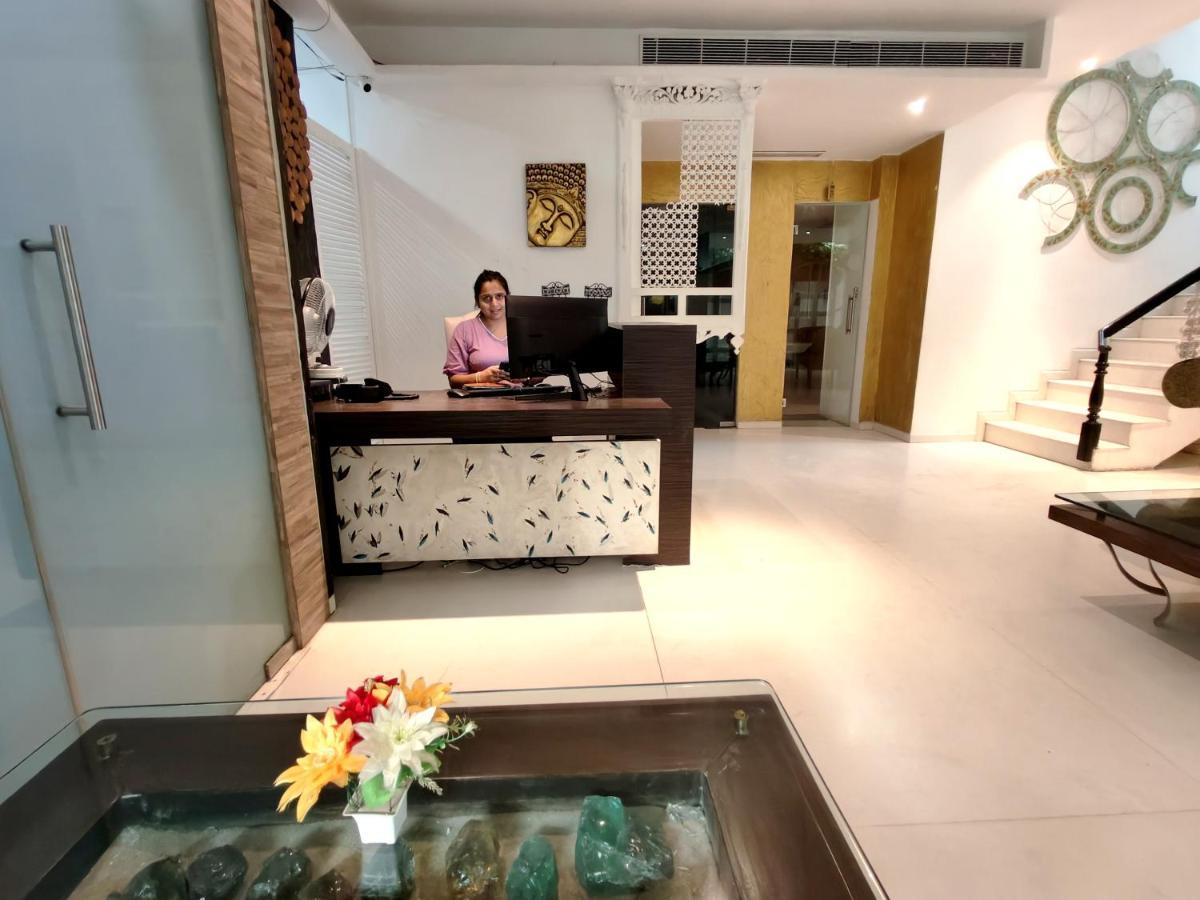The Sky Imperial Hotel Yahvi Vadodara Exterior photo